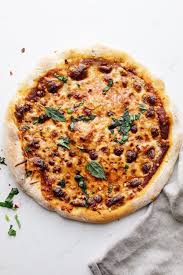 Homemade Cast Iron Skillet Pizza Recipe Cast Iron Skillet Pizza Pizza Recipes Homemade Skillet Dinner Recipes