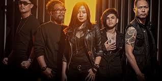 Intro eâ g#â amâ eâ 2x g#mâ f#mâ eâ 2x â â â â. Lirik Dan Chord Lagu Luka Lama Dari Cokelat