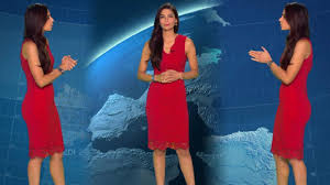 2 мин и 20 сек. Tatiana Silva Renversante Dans Cette Magnifique Robe Rouge Robe Rouge Robe Belles Actrices