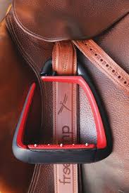 The freejump soft'up classic stirrups is a new product in the freejump's stirrups range. Freejump Safety Stirrups Soft Up Classic Hunter Approved With Flexible Outer Branch Tacknrider