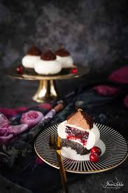Marzipantortchen Mit Cranberries Schokolade Maren Lubbe Feine Kostlichkeiten Marzipantorte Einfacher Nachtisch Mousse Au Chocolat Rezept