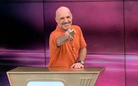 Email σχολίασε κι εσύ (0 σχόλια) σχετικά άρθρα μαρία κίτσου: O Nikos Moytsinas Xoreyei Pali Thn Stayroyla Kai Oxi Monos Ayth Thn Fora Video Faros 24 Gr