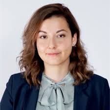 Ajla Topic's Instagram, Twitter & Facebook