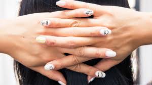Manicured nails with pink nail polish. The 8 Best Press On Nail Designs Of 2021 Coveteur Inside Closets Fashion Beauty Health And Travel