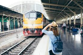 Menurut psikolog mimpi ini mengisyaratkan bahwa kehidupan anda akan cepat mengalami perubahan. Tips Mudik Lebaran Naik Kereta Dijamin Nyaman Dan Gak Membosankan Reservasi Travel Blog