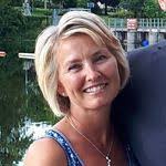 Brigitte Howe's Instagram, Twitter & Facebook