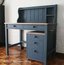 実家で眠っている学習机を簡単リメイク diyアイデアまとめ 学習机 机 インテリア