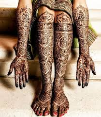 The King The Queen And A Pair Of Elephants Can You Spot Them All In This Incredible Bridal Mehend Wedding Mehndi Designs Mehndi Designs Bridal Mehndi Designs
