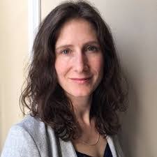 Shauna Downs's Instagram, Twitter & Facebook