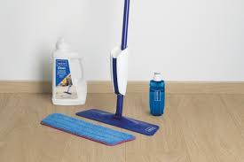 Revêtement de sol amovible avec installation facile. Sols Quick Step Guide D Entretien