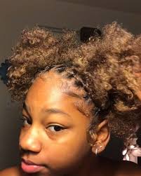 Jayda 8k On Instagram Rubber Band Connect Into Two Curly Puffs I Natural Hair Styles Easy Cute Hairstyles For Medium Hair Natural Hair Puff