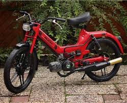Pin By Aarredondo On Tomos Moped Vintage Moped Puch Moped Tomos Moped