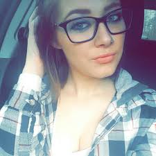 ▫Faith Howell▫ (@fnhowell)