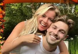 Love Island's Andrew cuts final ties with Tasha after heartbreaking split  and Raya profile exposed