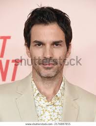 91 Ilustrasi, Foto Stok, dan Gambar Santiago cabrera Tanpa Royalti