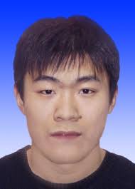 基于区块链辅助的半中心化联邦学习框架