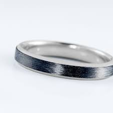 Alliance titane homme confort plate brossée confort 6.2 mm diamants 0.105 ct d'autres tailles sont disponibles entre 66 et 75. Alliance Matten Titane Blanc Btahbw00etj Marc Orian Bijouterie En Ligne