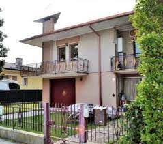 Annunci immobiliari da privati di case e appartamenti in vendita a bologna. Case In Vendita Da Privati Cassola Casadaprivato It