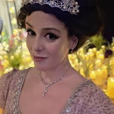 What are your essentials for a long airplane ride? 12 hrs I'm dreading 😩