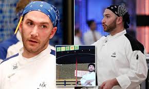 Aspiring young chefs are put to the ultimate challenge in hell's kitchen, a reality television competition starring world renowned chef gordon ramsay. Hell S Kitchen Chef Paulie Giganti 36 Found Dead Daily Mail Online