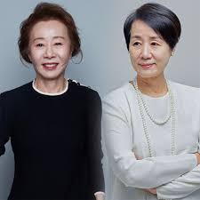 또 유재석이 윤여정 선생님 수상 축하인사는 했냐고. Tlwo4ogidt2vym
