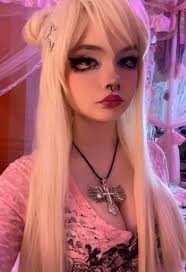 Hope for Class of 09 Anime Release and Cosplay Insights