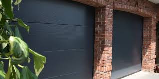 Sda Fabricant De Portes De Garage Sectionnelles Motorisations Bft Porte Garage Garage Porte De Garage Sectionnelle