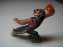 Watch tv show kung fu panda: Meal Toy Master Tigress Kinder Surprise Europe Joy Kung Fu Panda 2 Col Nv141