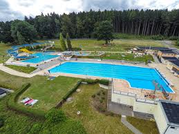 File Schwimmbad Ransbach Baumbach Jpg Wikimedia Commons