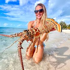 Kelly Young - YouTube