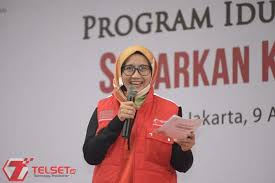 Food and beverage service (f&b service) bertugas melayani dalam menyajikan atau menghidangkan makanan kepada tamu. Tugas Helperpertamina Pertamina Peduli Hiswana Bagikan Apd Dan Masker Ke Rs Tugas Saya Itu Mengurusi Manajemennya Music Lyric