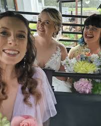 For as long as I can remember, my baby sister has been a disney princess,  always dreaming... But yesterday was the day. It's her day! To wear the  white dress. To walk