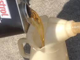 Wipe it off and put it back in. What Happens If You Put Too Much Engine Oil In Your Car Cardealpage
