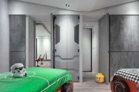 Because it'd be nearly impossible to recreate the entire millenium falcon in a room that size, dericrw and his wife opted to build just one part of the ship. The Force Is Strong In These 10 Immersive Star Wars Themed Interiors Urbanist