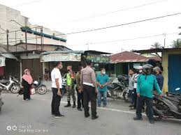 Danpussenarhanud kodiklatad mayjen tni nisan setiadi mengunjungi batalyon arhanud 10/gagak hitam di jl. Tim Gabungan Polsek Sunggal Razia 3c 6 Remaja Geng Motor Diamankan