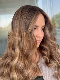 TONO BRONDE ✨✨✨, 📍SUCURSAL CD DEL SOL. Av. Aztlán 3588, Ciudad del Sol,  Zapopan., 📱3331861187, 📍SUCURSAL ZONA REAL. Av. paseo solares 1639,  Solares residencial, Zapopan., 📱3341150056, #cabellosano ...