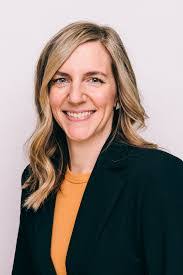 Amanda Swanger's Instagram, Twitter & Facebook