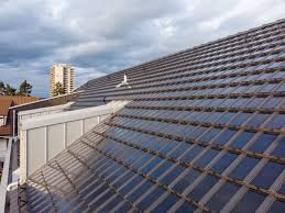 Fit 52 Indach Photovoltaik Solarmodul Gasserceramic Ch Solardachziegel Photovoltaik Anlagen Gebaudehulle
