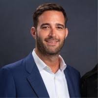 900+ "Seelig" profiles