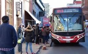 En este marco, trabajadores de educación y salud inician hoy una nueva medida de fuerza de 48 horas. Un Sector De La Uta Lanzo Un Paro De Colectivos Para Hoy Diario La Capital De Mar Del Plata