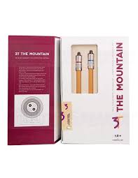 Van den Hul 3T The Mountain Hybrid Interconnects - .8 meter / XLR