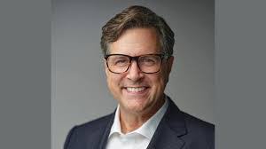 Wesley Chu's Instagram, Twitter & Facebook