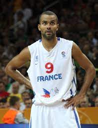 William anthony tony parker (born 17 may 1982) is a french professional basketball player who currently plays for the nba's san antonio spurs and france's national team. Datei Tony Parker 2011 02 Jpg Wikipedia