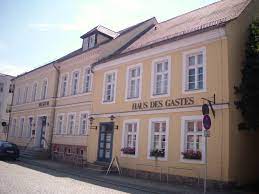 Neue kontaktdaten oder aktualisierungswünsche von anschrift, telefonnummern, öffnungszeiten von. Datei Heimatmuseum Muellrose Jpg Wikipedia