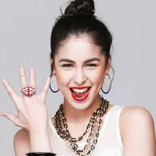 WHAT JULIA BARRETTO IS WEARING: Union Jack Ring from SM Accessories
