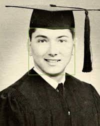 Midnight in the Garden of Good and Evil John Berendt Jeff Woodman, Narrator  “If you go to Atlanta, the first question people ask you is, "What's your  business?" In Macon they ask, "