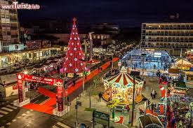 I Villaggi E Le Case Di Babbo Natale Piu Belle In Italia