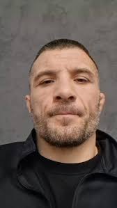 Am o singură rugăminte, fiți sinceri 😉￼