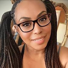 I carry my caviar spoon everywhere 🥄🤤