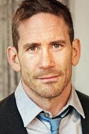 Robert Crooks's Instagram, Twitter & Facebook